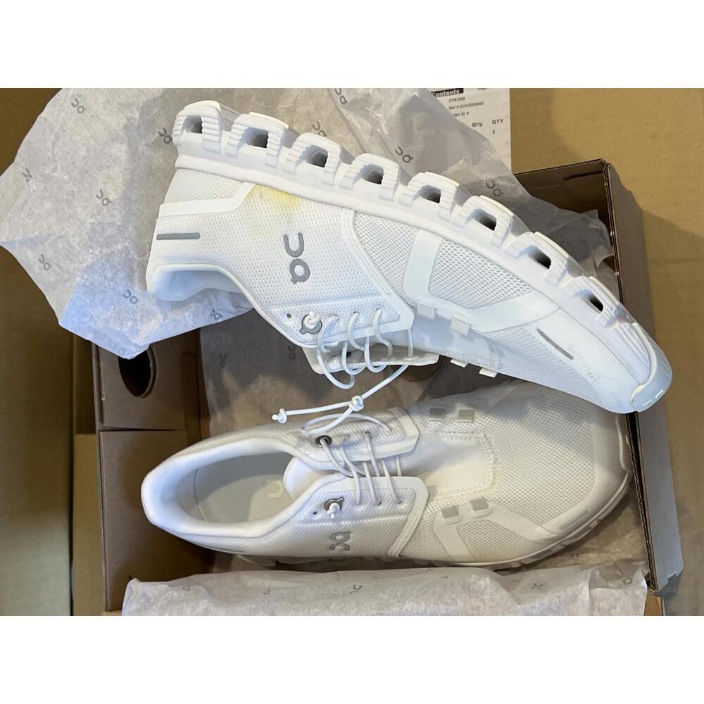 On Cloud 6 women's white sneakers new with flaw - Picture 3 of 6